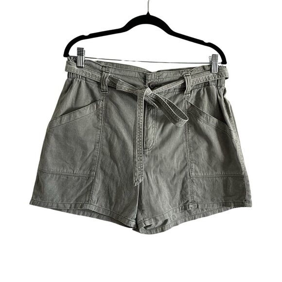 Old Navy Women M Green Casual Pockets Belted High-Waisted Twill Workwear Shorts - Picture 2 of 9